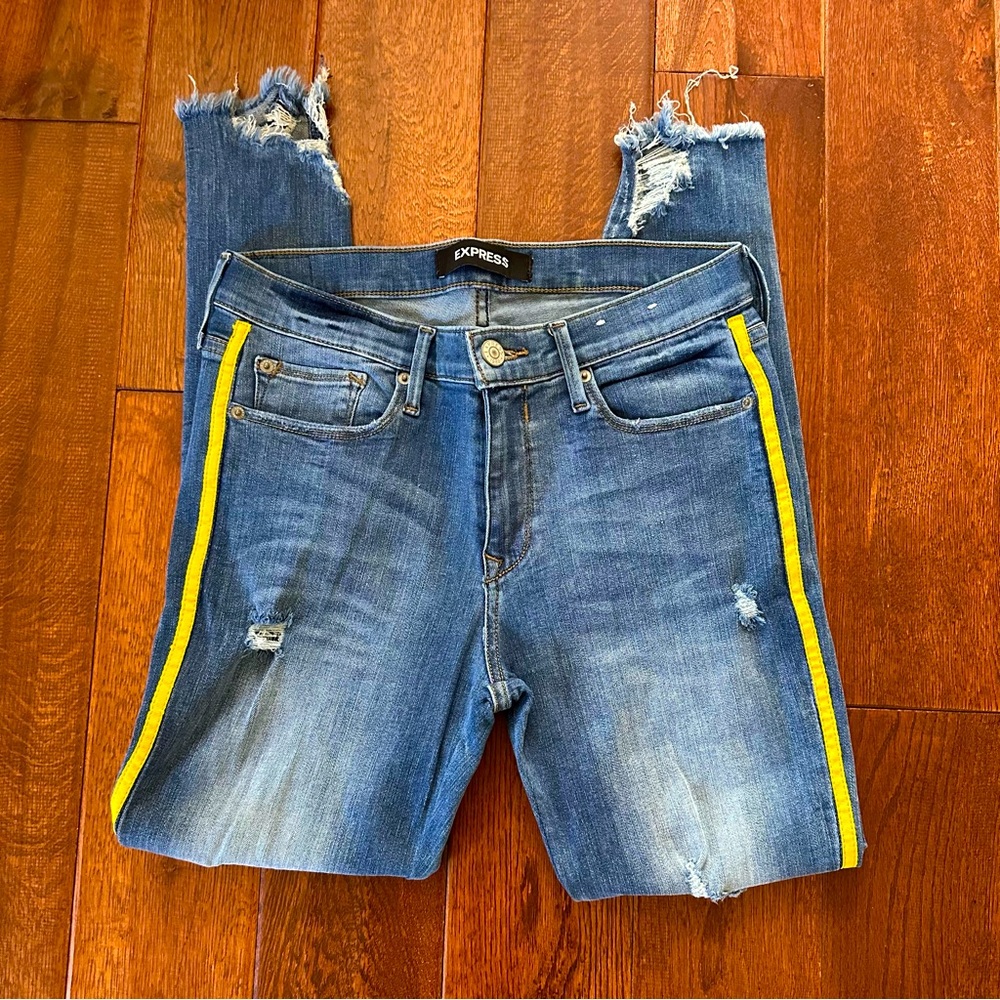 Express Jeans - Picture 2 of 5